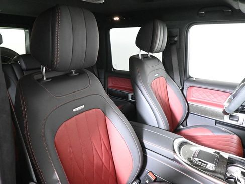 Certified 2025 Mercedes-Benz G 63 AMG 4MATIC image 35