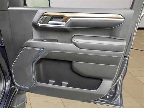 Used 2022 Chevrolet Silverado 1500 LT Trail Boss w/ Protection Package image 25