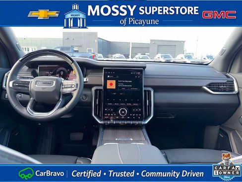 Certified 2026 GMC Acadia Denali w/ Super Cruise Package FWD image 16
