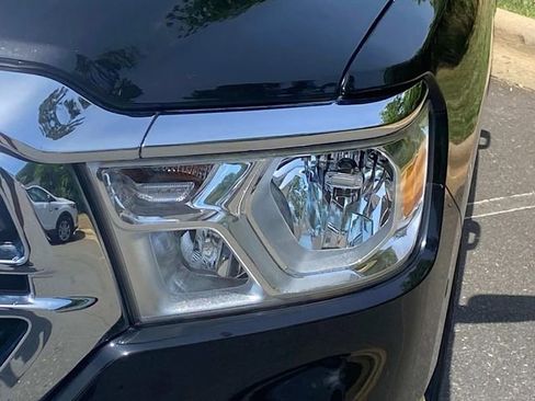 Used 2022 RAM 1500 Big Horn AWD/4WD image 5
