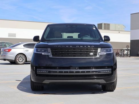 Certified 2024 Land Rover Range Rover SE AWD/4WD image 2