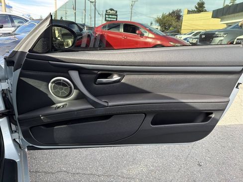 Used 2009 BMW M3 Coupe RWD image 23
