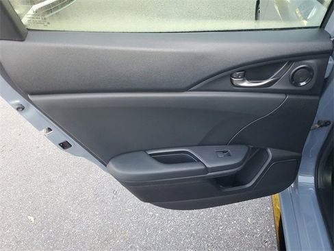 Used 2020 Honda Civic Sport image 9