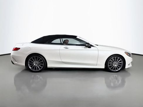 Used 2017 Mercedes-Benz S 550 Cabriolet image 4