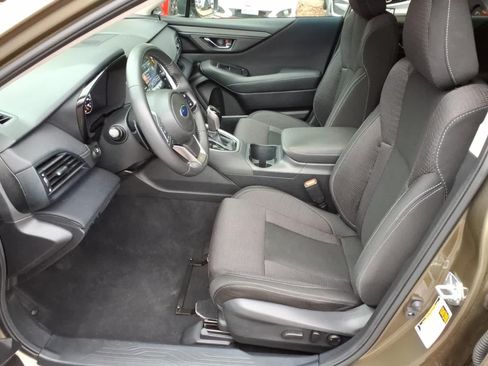 Used 2024 Subaru Outback Premium AWD/4WD image 14