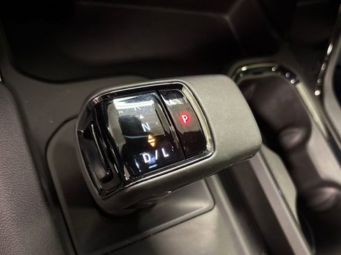 Used 2023 GMC Sierra 1500 AT4 w/ Technology Package image 41