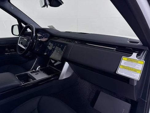 New 2026 Land Rover Range Rover SE AWD/4WD image 31