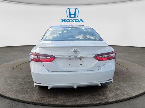 Used 2024 Toyota Camry SE FWD image 8