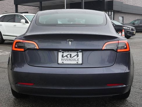 Used 2023 Tesla Model 3 Standard Range image 13