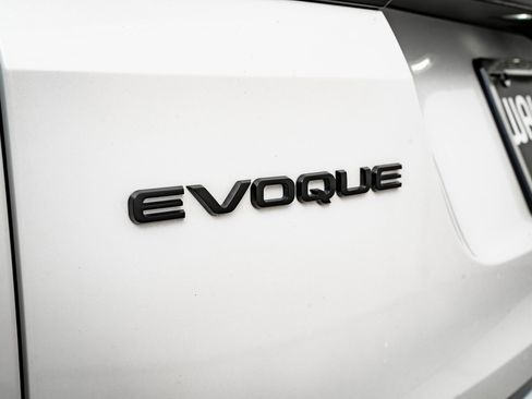 Used 2024 Land Rover Range Rover Evoque S image 18