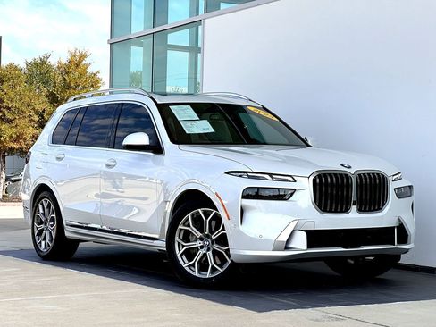 Certified 2023 BMW X7 xDrive40i w/ Premium Package image 1