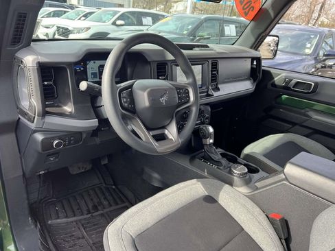 Used 2023 Ford Bronco 2-Door AWD/4WD image 16