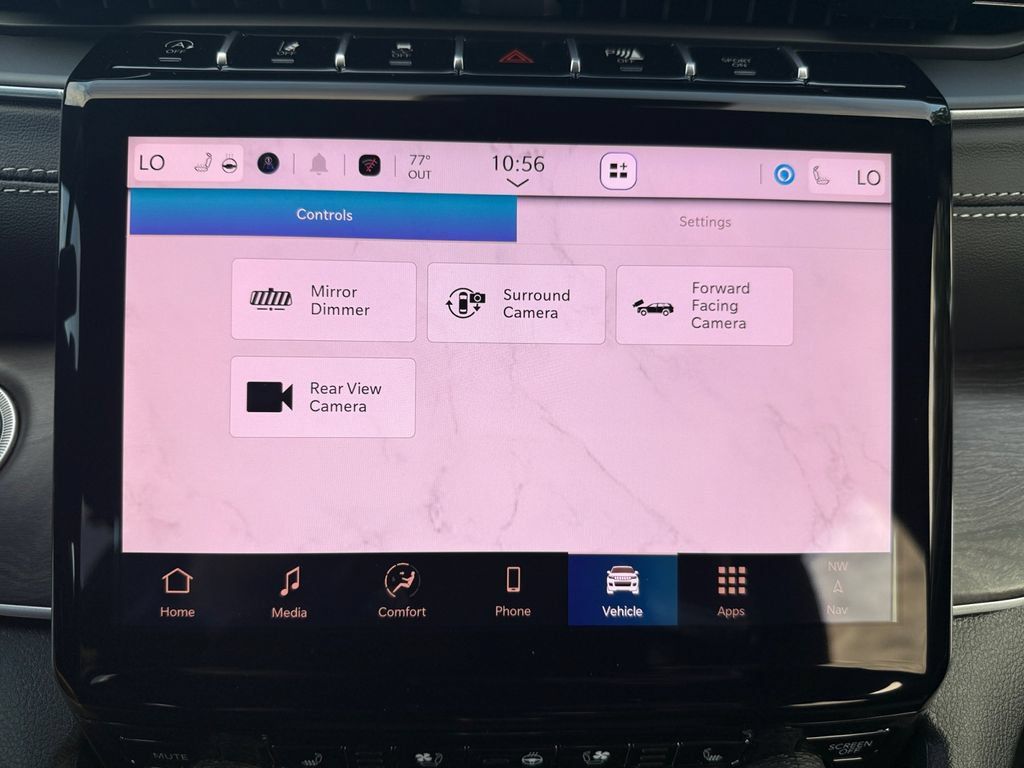New 2025 Jeep Grand Cherokee Limited w/ Luxury Tech Group II RWD image 31