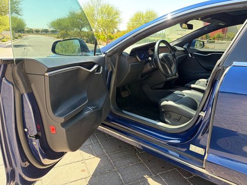Used 2018 Tesla Model S 75D AWD/4WD image 7
