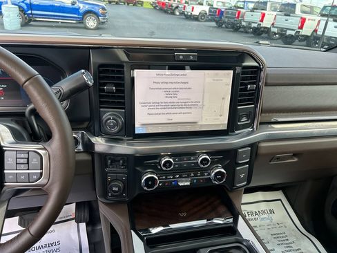 New 2026 Ford F250 King Ranch w/ Chrome Package AWD/4WD image 19