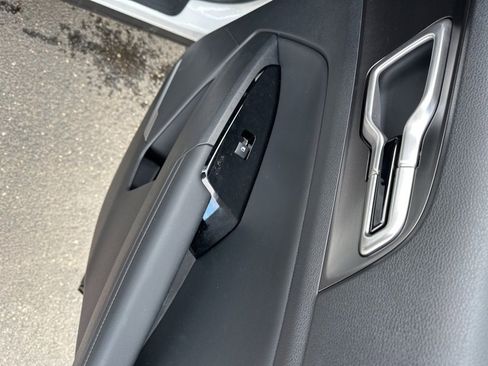 Used 2025 Kia Sportage EX w/ EX Premium Package image 12