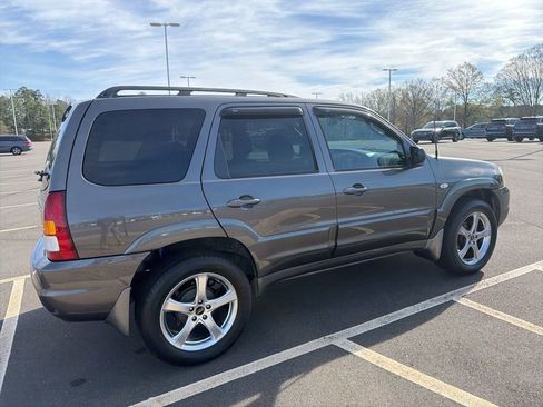 Used 2004 MAZDA Tribute LX w/ Premium Audio Pkg image 28