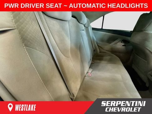 Used 2009 Toyota Camry LE FWD image 23