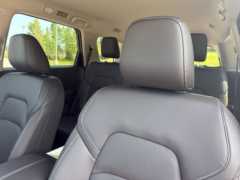 New 2026 Nissan Pathfinder SL AWD/4WD image 27