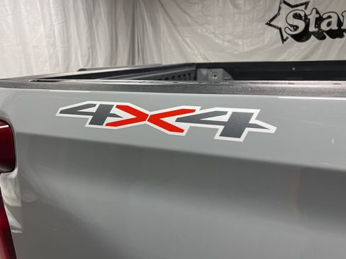 Used 2024 Chevrolet Silverado 1500 Custom image 15