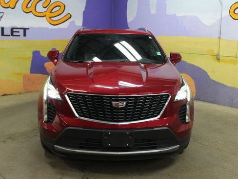 Used 2019 Cadillac XT4 Premium Luxury AWD/4WD image 3
