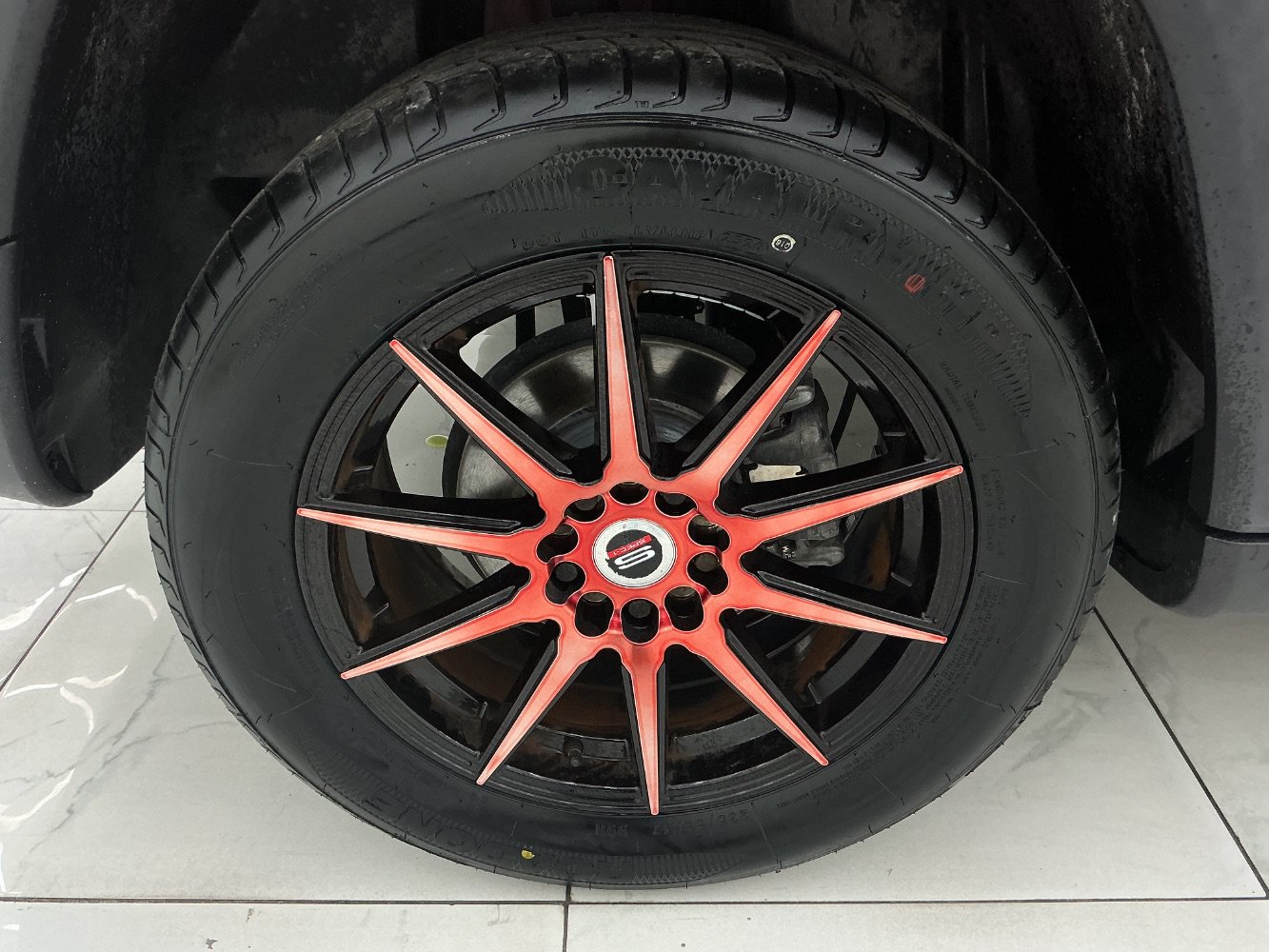 Used 2018 Jeep Compass Sport FWD image 47