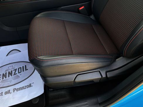 Used 2025 Nissan Kicks SR w/ Interior Electronics Package image 12