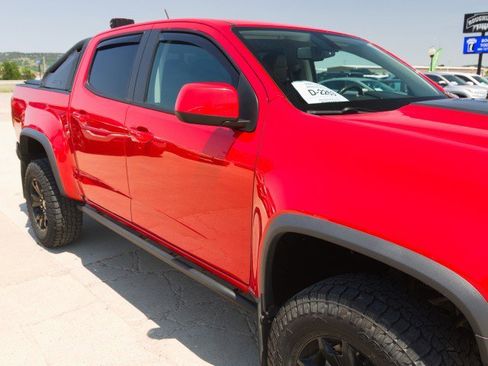 Used 2019 Chevrolet Colorado ZR2 w/ ZR2 Dusk Special Edition image 11