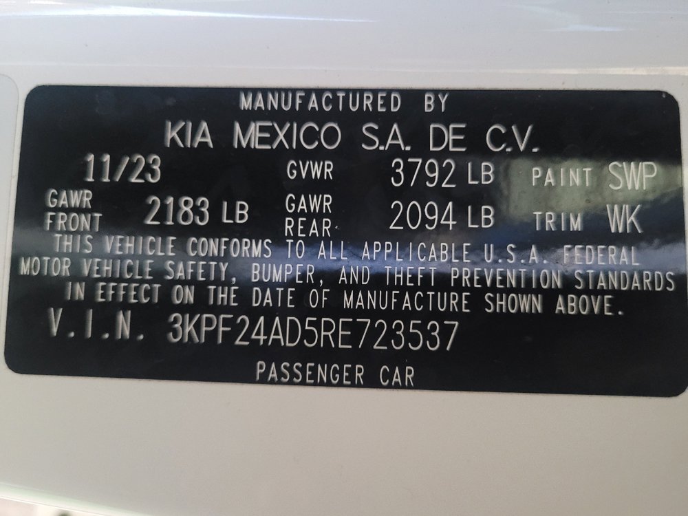 Used 2024 Kia Forte LXS w/ LXS Technology Package FWD image 33