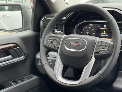 New 2026 GMC Sierra 1500 Elevation image 11
