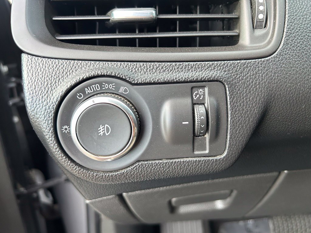 Used 2019 Buick Envision Preferred w/ LPO, Cargo Package FWD image 29