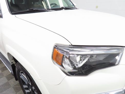 Used 2019 Toyota 4Runner Limited image 25