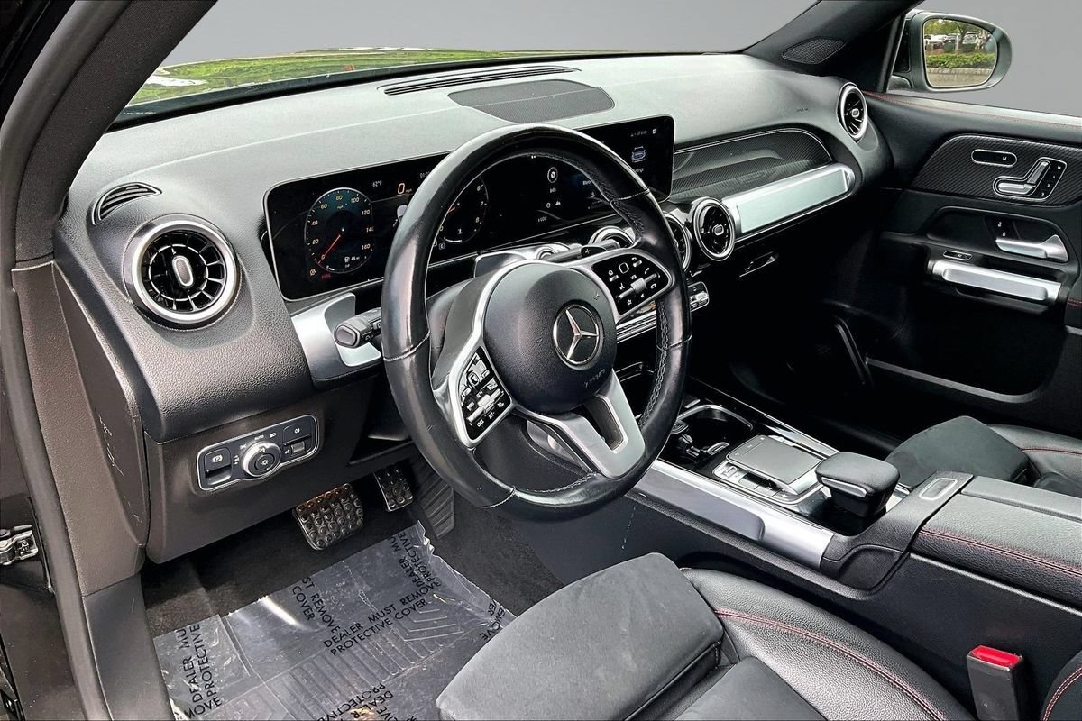 Used 2020 Mercedes-Benz GLB 250 4MATIC image 11