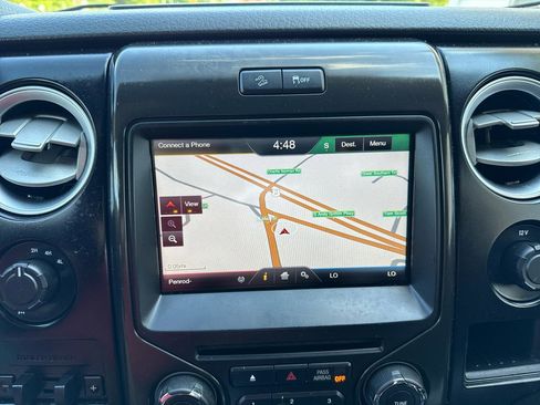 Used 2014 Ford F150 FX4 w/ Equipment Group 402A Luxury AWD/4WD image 11