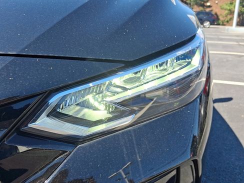 Certified 2023 Nissan Sentra SR w/ Midnight Edition Package FWD image 9