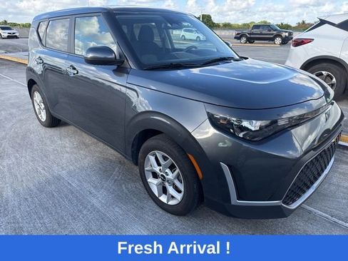 Used 2024 Kia Soul LX w/ Option Group 015 image 12