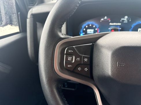 Used 2025 Ford Bronco Big Bend image 39