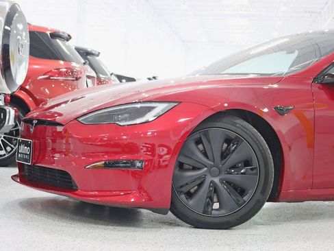 Used 2025 Tesla Model S AWD/4WD image 2