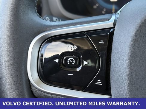 Certified 2025 Volvo V60 B5 Cross Country Plus image 17