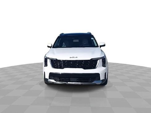 Used 2025 Kia Sorento EX w/ Panoramic Sunroof Package image 3