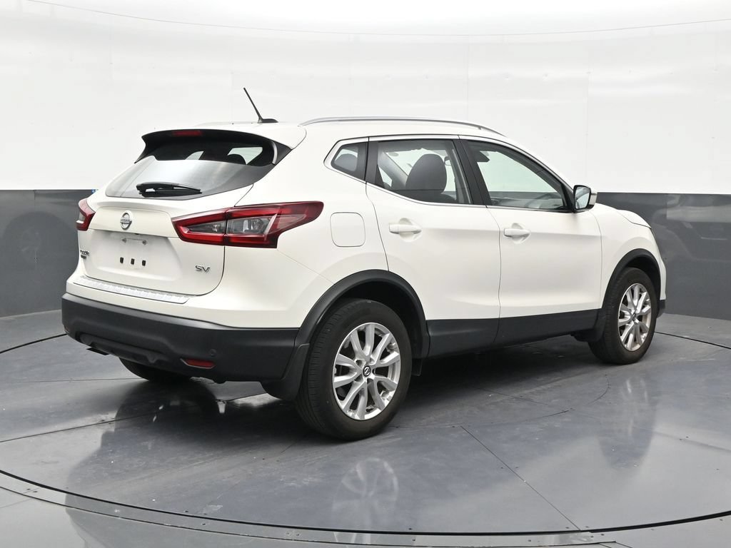 Used 2021 Nissan Rogue Sport SV FWD image 5