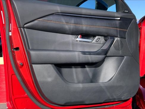 Used 2025 MAZDA CX-50 2.5 Hybrid w/ Premium Plus Pkg image 22