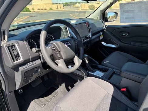 New 2026 Nissan Frontier SV w/ SV Convenience Package RWD image 12