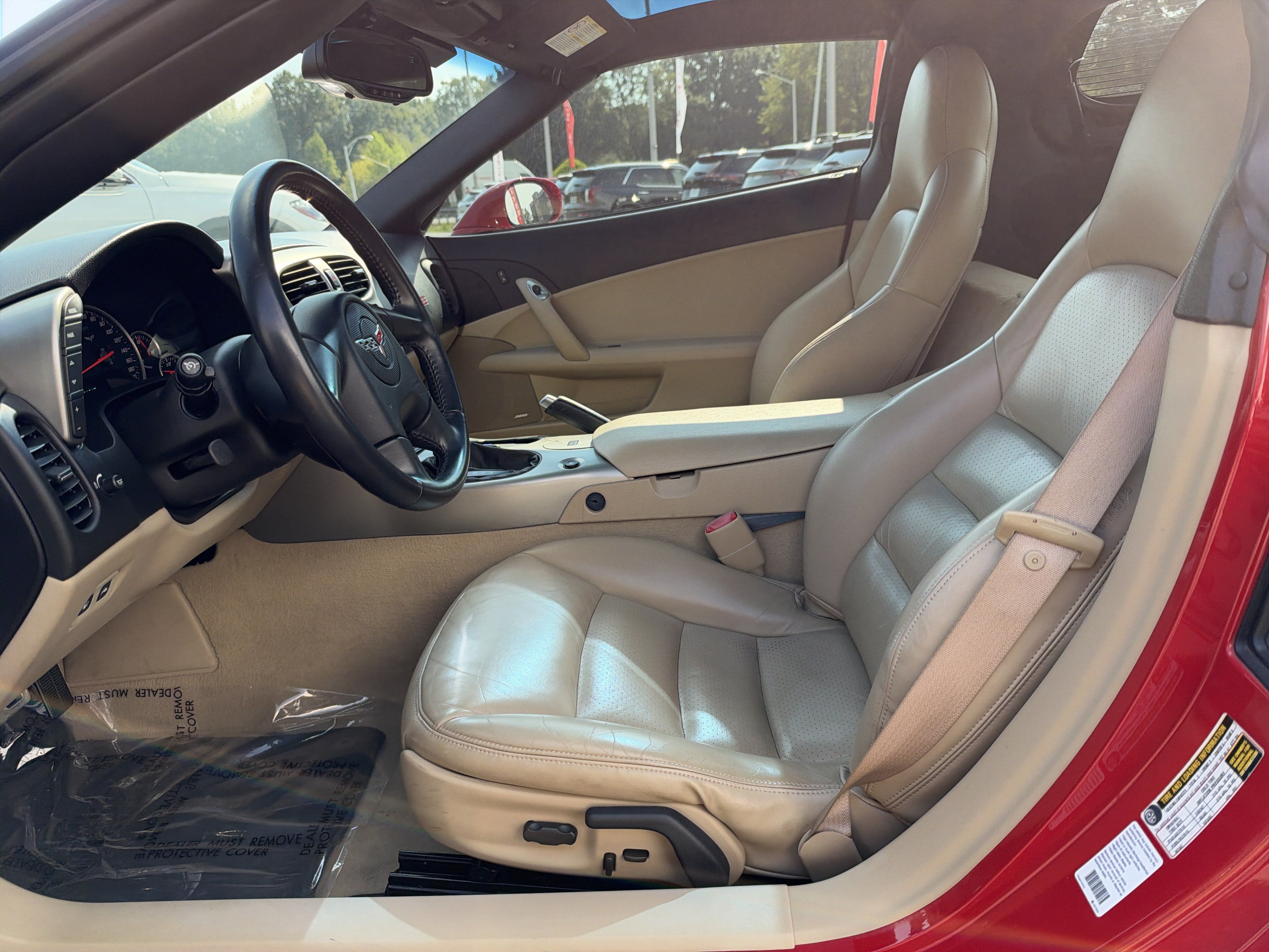 Used 2005 Chevrolet Corvette Coupe w/ Preferred Equipment Group RWD image 13