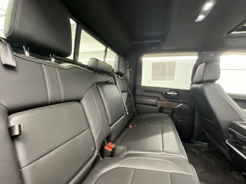 Used 2022 Chevrolet Silverado 3500 High Country w/ LPO, Hitch Package image 15