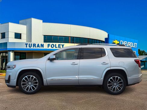 Used 2020 GMC Acadia Denali w/ LPO, Floor Liner Package image 2