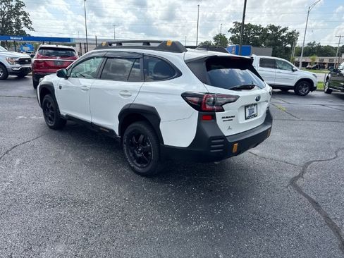 Used 2024 Subaru Outback Wilderness AWD/4WD image 3