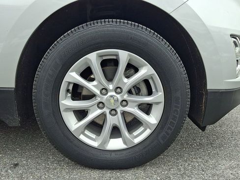 Used 2019 Chevrolet Equinox LT image 8