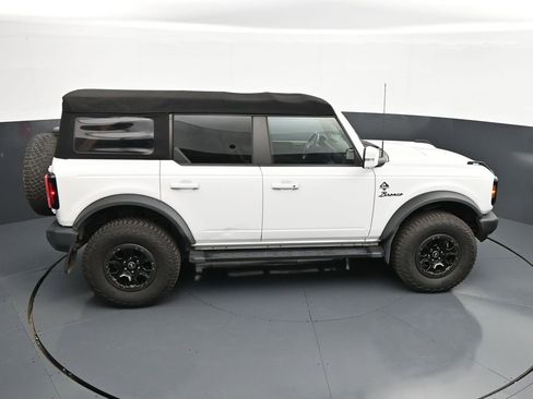 Used 2021 Ford Bronco Outer Banks w/ Sasquatch Package AWD/4WD image 27