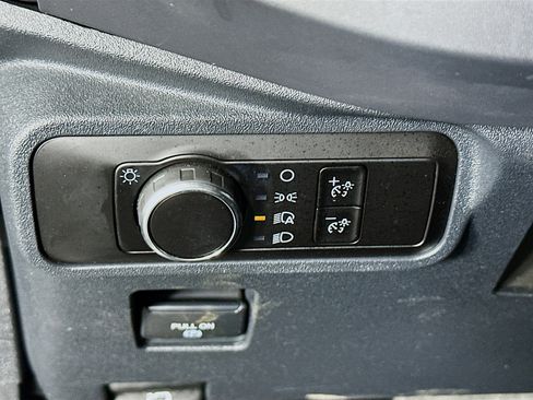 Used 2025 Ford Bronco Big Bend image 16